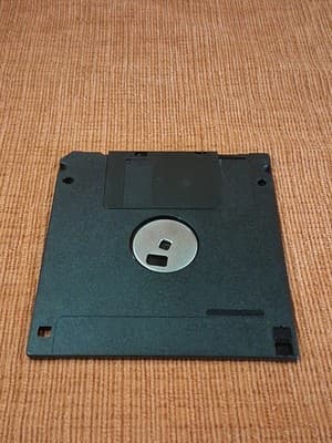 1996 Memorex Formatted 2SHD 3.5'' Diskette - Thumbnail 2