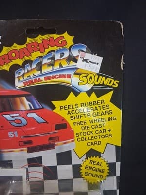 NASCAR RACING CHAMPIONS ROARING RACERS REAL ENGINE SOUND A. J. FOYT 1991 - Thumbnail 4