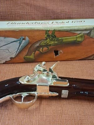 AVON Blunderbuss Pistol 1780 Wild Country After Shave Bottle Empty With Box - Thumbnail 7