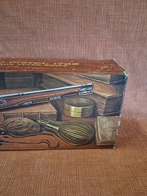 Vintage Avon Deep Woods After Shave Cologne Dueling Pistol 1760 Gun Style Bottle - Thumbnail 3