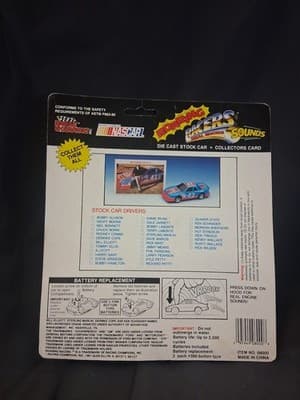 Racing Champions NASCAR Roaring Racers Bobby Hamilton Sealed In Package 1991 - Thumbnail 3