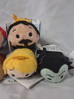 Disney Tsum Tsum ~ Sleeping Beauty Friends ~ Lot Of 7 Plushes Nwt - Thumbnail 3