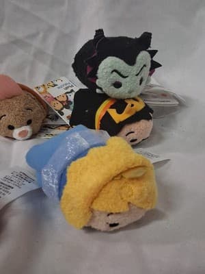 Disney Tsum Tsum ~ Sleeping Beauty Friends ~ Lot Of 7 Plushes Nwt - Thumbnail 4