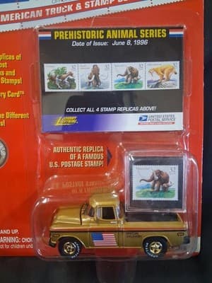 Johnny Lightning U.S. Postal Service Prehistoric Animal Series 1955 Chevy Cameo - Thumbnail 3