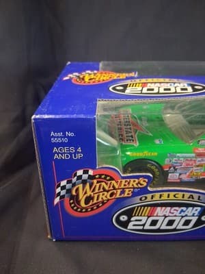 Winners Circle 2000 #18 Bobby LaBonte Interstate 1:24 Car In Box - New. (BNC13) - Thumbnail 2