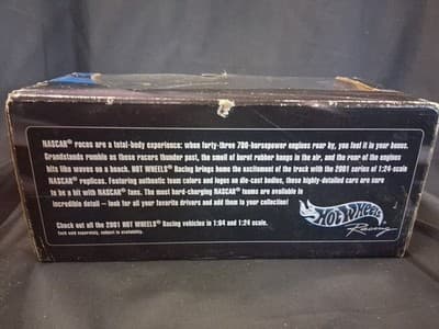 Nascar Hot Wheels Racing - 1:24 Scale Model Stock Car - #5 Kellogg's - 2001 - Thumbnail 6