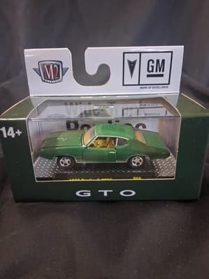 M2 MACHINES0 2023 DETROIT MUSCLE R69 - 1969 PONTIAC GTO GREEN - Thumbnail 4