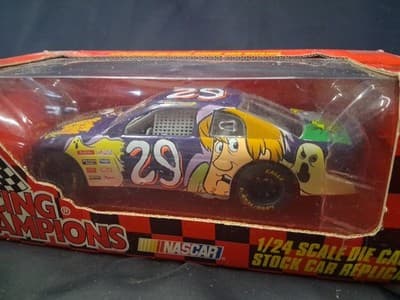 NASCAR DIECAST 1:24 RACING CHAMPIONS 1997 #29 Robert Presley Scooby Doo - Thumbnail 4