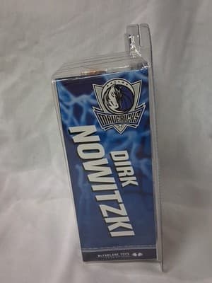 Dirk Nowitzki Dallas Mavericks Series 9 NBA McFarlane Action Figure New Sealed - Thumbnail 3