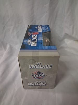 McFarlane NBA Detroit Pistons '04 NBA Champions 2 Pack Ben & Rasheed Wallace NEW - Thumbnail 6