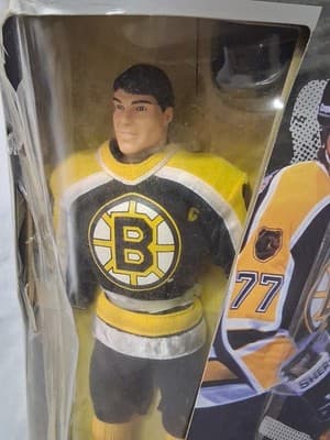 NHL Pro Zone Ray Bourque 1998 Collector Series Figure Playmates Bruins Sealed - Thumbnail 4