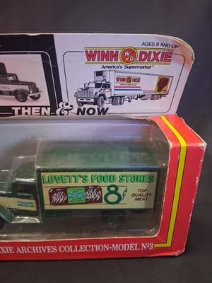 1967 Vintage Winn-Dixie Die Cast Truck Archives Collection #3 - Thumbnail 3