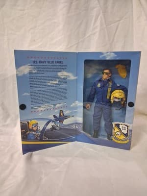 GI Joe Classic Collection U.S. Navy Blue Angel Black 1998 Limited Edition - Thumbnail 6