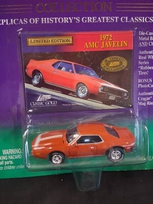 Johnny Lightning Classic Gold Collection Orange 1972 AMC Javelin 1/64 - Thumbnail 2