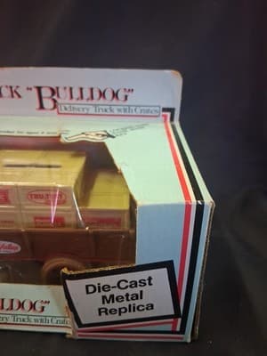 Ertl Mack 1926 Bulldog True Value Delivery Truck Crates 1:38 Scale DieCast NIB📦 - Thumbnail 4