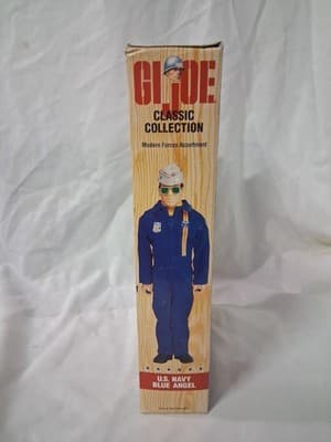 GI Joe Classic Collection U.S. Navy Blue Angel Black 1998 Limited Edition - Thumbnail 3