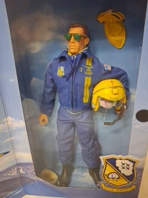 GI Joe Classic Collection U.S. Navy Blue Angel Black 1998 Limited Edition - Thumbnail 9