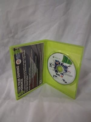 NHL 12 (Microsoft Xbox 360, 2011) - Thumbnail 2