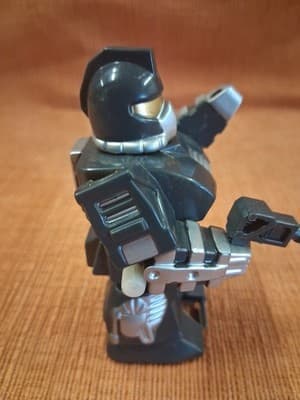 Vtg Mechanical Robot Wind-Up Plastic Toy - Thumbnail 3