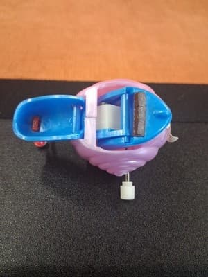 Cute Pink Snail Vintage Wind-Up Plastic Toy Made In Japan 1980s - Thumbnail 5