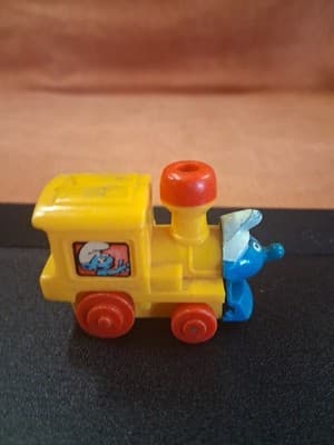 Vintage Smurf Wind-up Toy Train (Galloob Peyo 1982) - Thumbnail 3