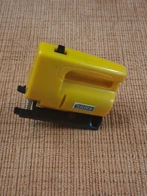Vtg Rare Yellow Saw Wind Up Tool Toy Galoob As Is - Thumbnail 4