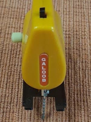 Vtg Rare Yellow Saw Wind Up Tool Toy Galoob As Is - Thumbnail 6