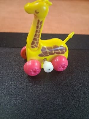 Vintage Playwell Wind-up Ramblers Mini Animal Giraffe Pink Wheels RARE! - Thumbnail 2