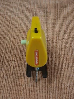 Vtg Rare Yellow Saw Wind Up Tool Toy Galoob As Is - Thumbnail 5