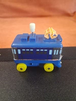 Vintage Train Car Wind-Up Plastic Toy Made In Japan 1980s - Thumbnail 4