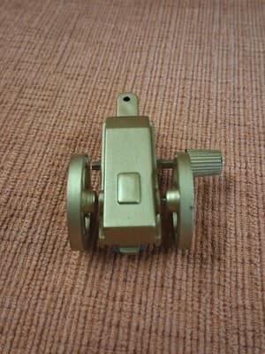 Vtg Very Rare Brass Color Wind-Up Plastic Toy Made In 1980s Cannon Wheel Trailer - Thumbnail 2