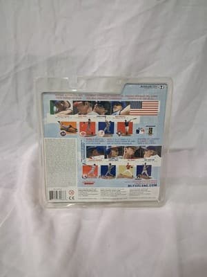 Roy Oswalt Mcfarlane Sportspicks MLB Series 3 Red Jersey Houston Astros NIB - Thumbnail 4