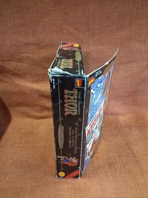 1998 ToyBiz Marvel Famous Covers The Mighty Thor Action Figure NEW - Thumbnail 6