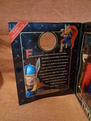 1998 ToyBiz Marvel Famous Covers The Mighty Thor Action Figure NEW - Thumbnail 9