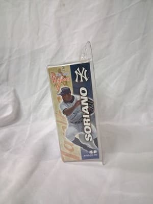 ALFONSO SORIANO 2003 MCFARLANE MLB ACTION FIGURE SERIES 5 NEW YORK YANKEES NIB - Thumbnail 3