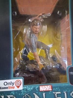 Marvel Gallery Iron Fist PVC Netflix Gamestop Statue Figure Some Box Damage - Thumbnail 5