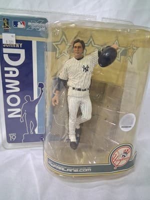 2007 MCFARLANE SERIES 19 JOHNNY DAMON NEW YORK YANKEES ACTION FIGURE NEW - Thumbnail 2