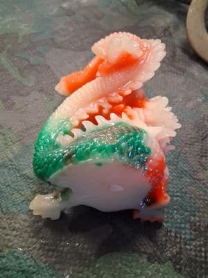 Vintage Resin Dragon Holding Crystal Ball Statue Feng Shui Home Decor - Thumbnail 10