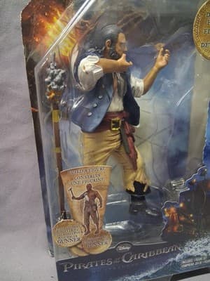 Pirates of the Caribbean Gunner Figure - Thumbnail 2