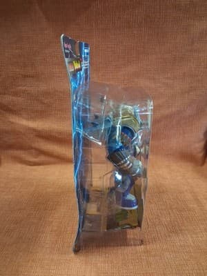 1995 Todd McFarlane's Spawn Deluxe Edition Ultra-Action Figure - Badrock (Blue) - Thumbnail 4