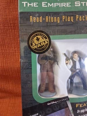 VTG Star Wars:The Empire Strikes Back Read Along Play Pack w/ Cassette SEALED - Thumbnail 3