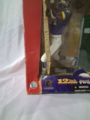 McFarlane NFL - Randy Moss 12" Inch Figure - Vikings - Series 2 - 2004 Box Dmg - Thumbnail 2