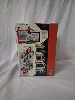 Michael Vick Atlanta Falcons 12 Inch Series 1 McFarlane Figure NFL 2003 - Thumbnail 4