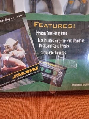 VTG Star Wars:The Empire Strikes Back Read Along Play Pack w/ Cassette SEALED - Thumbnail 2