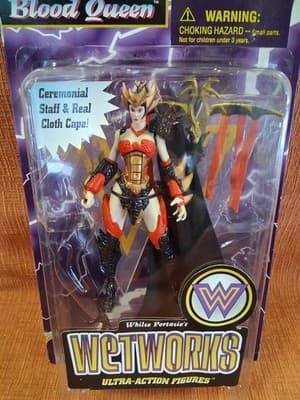Wetworks BLOOD QUEEN Black Cape Red Ultra Action Figure NEW 1996 McFarlane Toys - Thumbnail 2