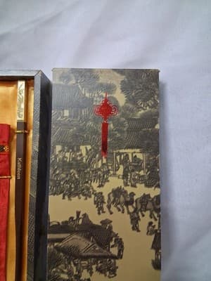 Luxury Pair Of Chopsticks in Gift Box Exquisite Art And Design "Kathleen" Rare - Thumbnail 2