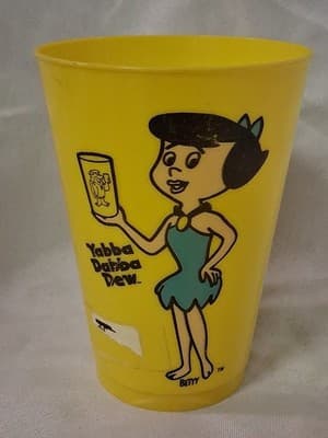 Vintage 1974 Flintstones Plastic Cups Betty