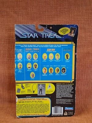 STAR TREK CAPTAIN JAMES T. KIRK 1996 PLAYMATES ACTION FIGURE - Thumbnail 3