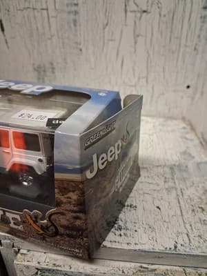 2015 Greenlight 1/43 Wrangler Unlimited Mojave BNIB Open Box - Thumbnail 3