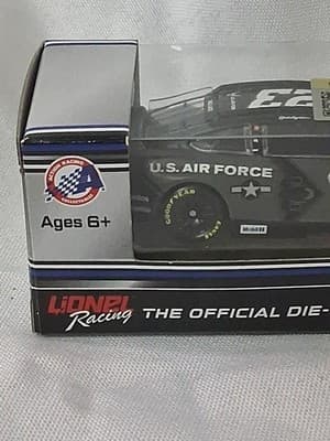 Bubba Wallace 2025 U.S. Airforce 1:64 Diecast - Thumbnail 5
